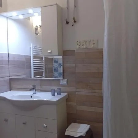Victoria House Kwatera prywatna Alghero